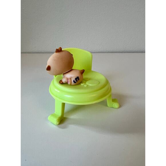 Littlest Pet Shop Blythe Mini Doll Vintage Figure LPS and Hamster #1477 Chair - Picture 7 of 7